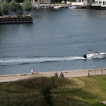 The Pier Ateliers By Daniel&jacob's *